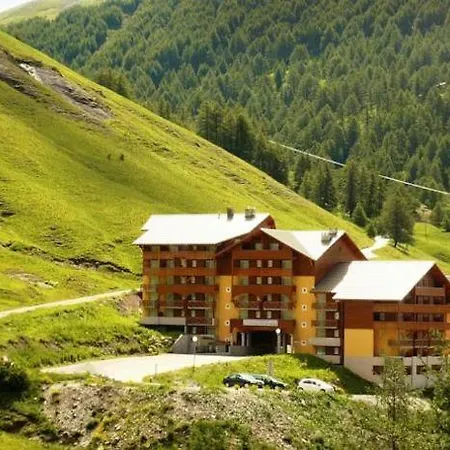 35 M2 4p Proche Des Pistes De La Foux D Avec Piscine Chauffée Saison été